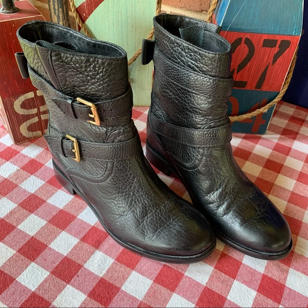 KATE SPADE Luxury Black Pebbled Leather Sabina Double Buckle Moto Boots, 7M